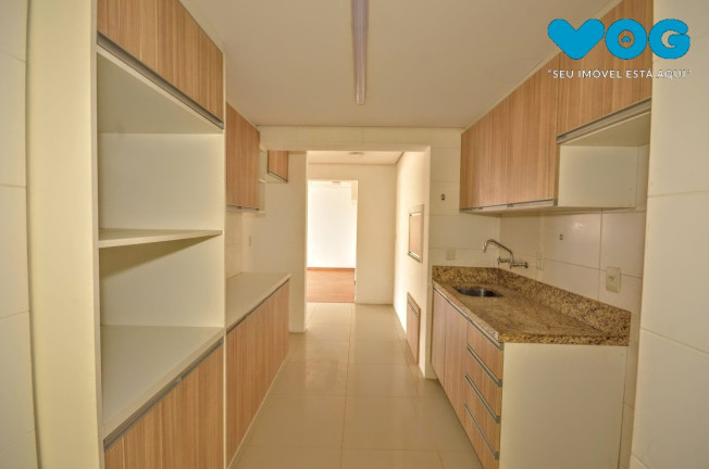 Imagem Imóvel com 2 Quartos à Venda, 87 m² em Passo Da Areia - Porto Alegre Imagem Imóvel com 2 Quartos à Venda, 87 m² em Passo Da Areia - Porto Alegre