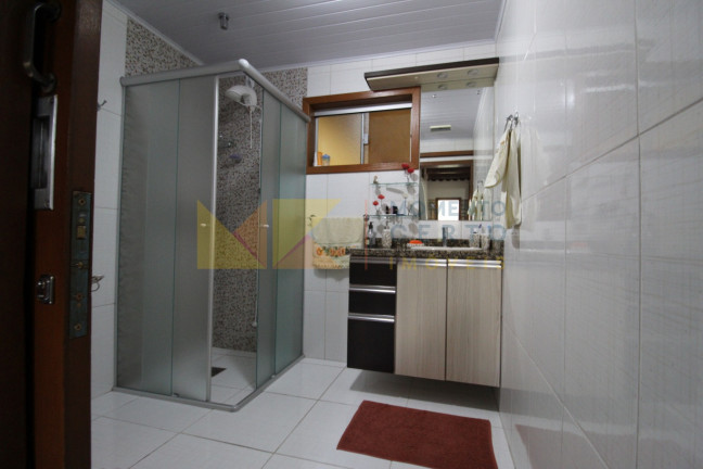 Imagem Sobrado com 5 Quartos à Venda, 325 m² em Salto Weissbach - Blumenau