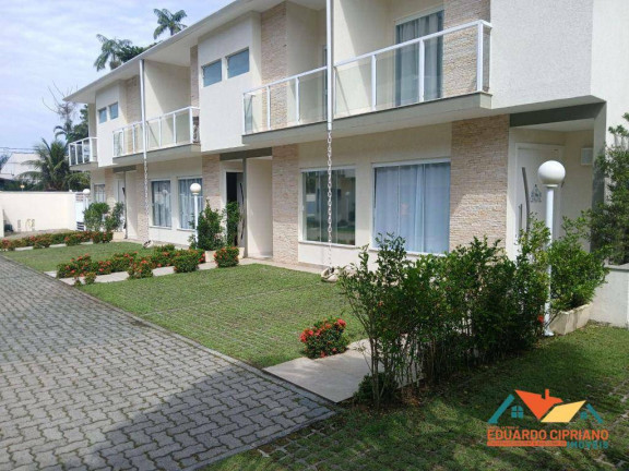 Casa à Venda,  em Massaguaçu - Caraguatatuba