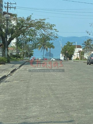 Imagem Casa com 4 Quartos à Venda, 360 m² em Martim De Sá - Caraguatatuba Imagem Casa com 4 Quartos à Venda, 360 m² em Martim De Sá - Caraguatatuba