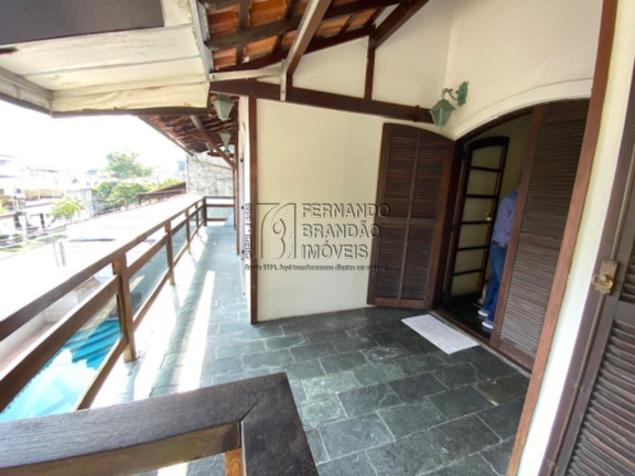 Imagem Casa com 4 Quartos à Venda, 355 m² em Jacarepaguá - Rio De Janeiro