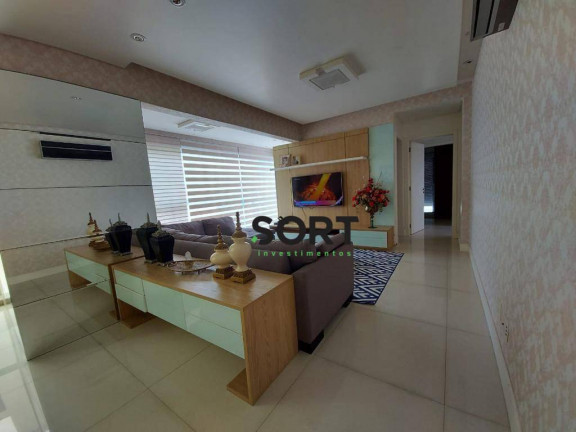 Imagem Cobertura com 3 Quartos à Venda, 260 m² em Centro - Balneário Camboriú