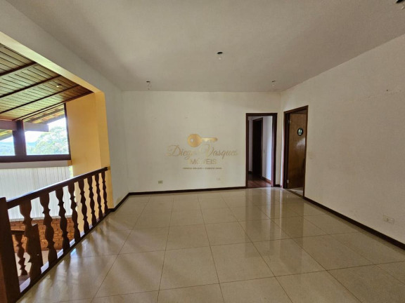 Imagem Casa com 4 Quartos à Venda, 202 m² em Parque Do Imbui - Teresópolis