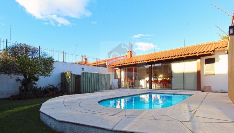 Imagem Casa com 4 Quartos à Venda, 300 m² em Aberta Dos Morros - Porto Alegre Imagem Casa com 4 Quartos à Venda, 300 m² em Aberta Dos Morros - Porto Alegre