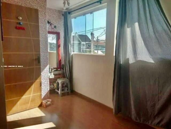 Imagem Casa com 4 Quartos à Venda, 140 m² em Cidade Industrial - Curitiba