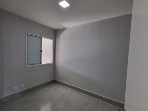 Imagem Casa com 2 Quartos à Venda, 64 m² em Jardim Imperial - Cuiabá