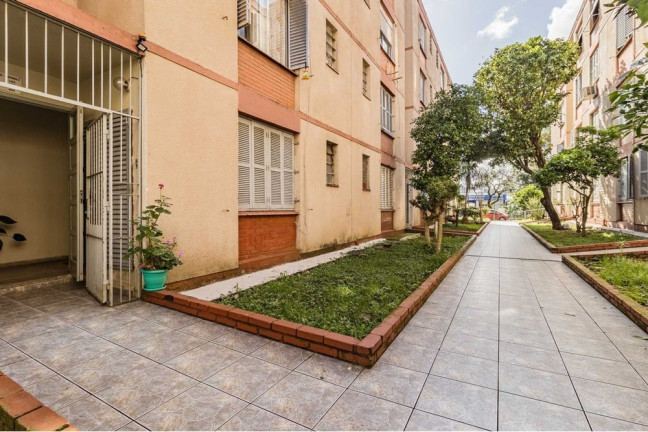 Imagem Imóvel com 1 Quarto à Venda, em Jardim Itu - Porto Alegre Imagem Imóvel com 1 Quarto à Venda, em Jardim Itu - Porto Alegre