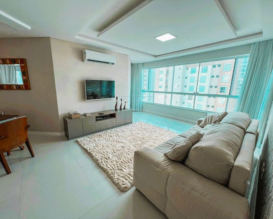 Imagem Apartamento com 4 Quartos à Venda, 147 m² em Centro - Balneário Camboriú
