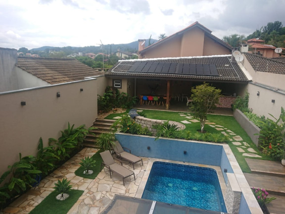Imagem Casa com 2 Quartos à Venda, 3.900 m² em Vila Gardenia - Atibaia