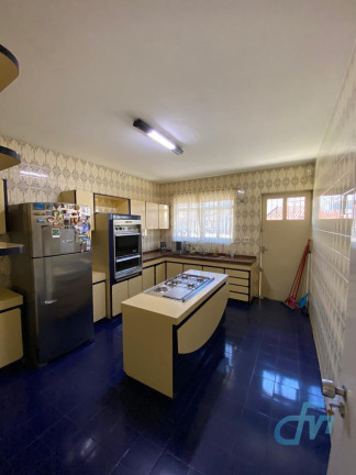 Imagem Sobrado com 3 Quartos para Alugar, 227 m² em Vila Sud Menuci - Mogi Das Cruzes