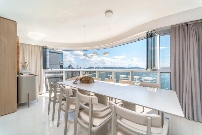 Imagem Apartamento com 4 Quartos à Venda, 233 m² em Centro - Balneário Camboriú