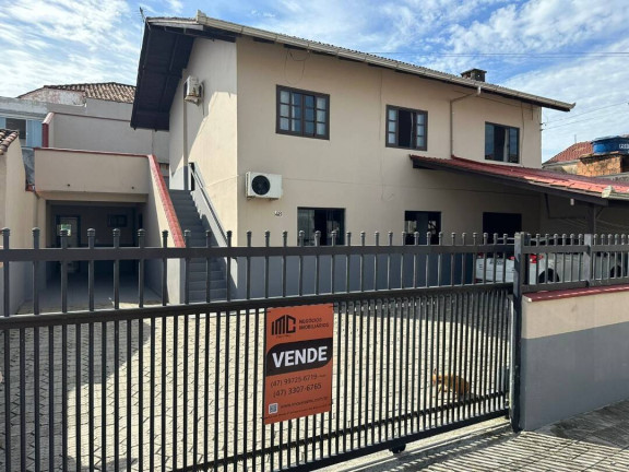 Casa com 5 Quartos à Venda, 220 m² em Centro - Balneário Barra Do Sul