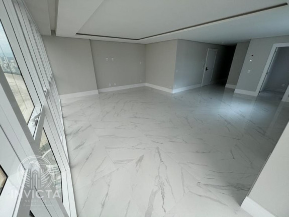 Imagem Apartamento com 4 Quartos à Venda, 150 m² em Pioneiros - Balneário Camboriú
