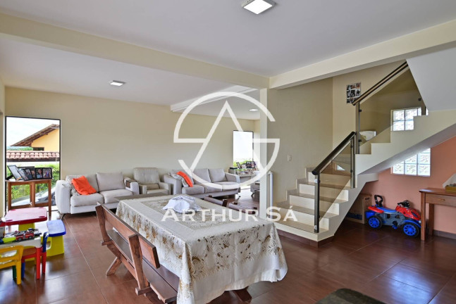 Imagem Casa com 4 Quartos à Venda, 1.600 m² em Lago Norte - Brasília Imagem Casa com 4 Quartos à Venda, 1.600 m² em Lago Norte - Brasília