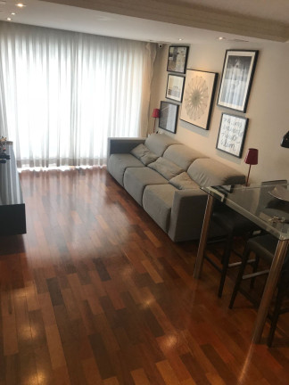 Imagem Casa com 4 Quartos à Venda, 240 m² em Jardim Aeroporto - São Paulo