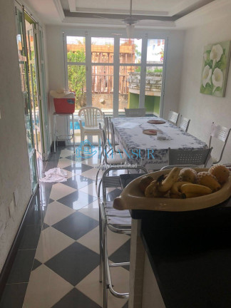 Imagem Casa com 4 Quartos para Temporada, 390 m² em Vista Linda - Bertioga