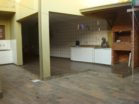 Imagem Sobrado com 3 Quartos à Venda, 351 m² em Vila Nogueira - Campinas
