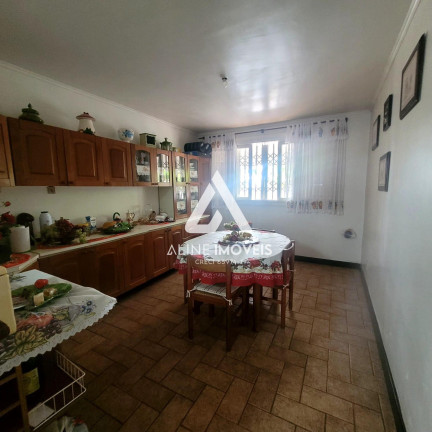 Imagem Casa com 2 Quartos à Venda, 337 m² em Centro - Cruz Alta Imagem Casa com 2 Quartos à Venda, 337 m² em Centro - Cruz Alta