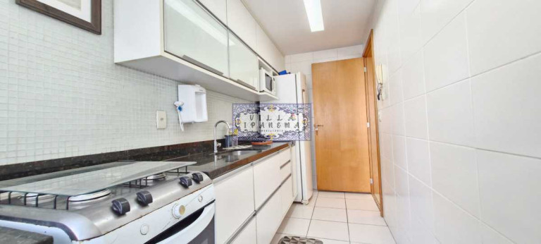 Imagem Apartamento com 2 Quartos à Venda ou Locação, 70 m² em Barra Da Tijuca - Rio De Janeiro Imagem Apartamento com 2 Quartos à Venda ou Locação, 70 m² em Barra Da Tijuca - Rio De Janeiro