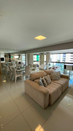 Imagem Imóvel com 4 Quartos à Venda, 142 m² em Alphaville I - Salvador