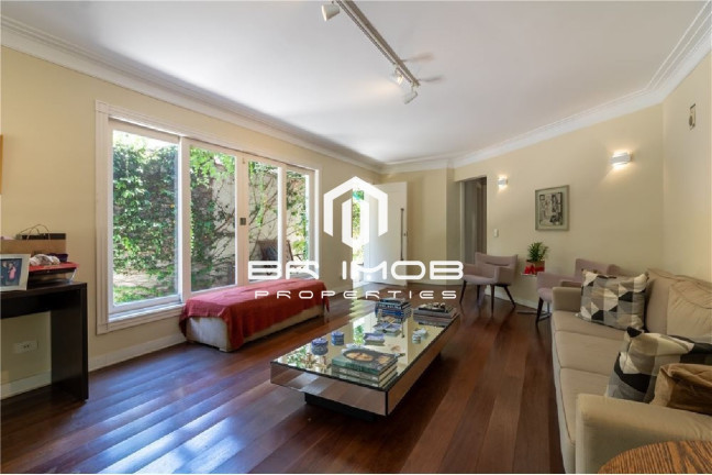 Imagem Casa com 5 Quartos à Venda, 360 m² em Morumbi - São Paulo Imagem Casa com 5 Quartos à Venda, 360 m² em Morumbi - São Paulo