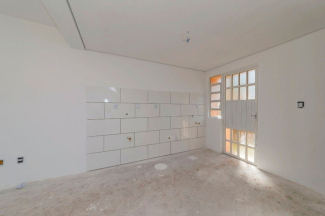Imagem Imóvel com 2 Quartos à Venda, em Santa Tereza - Porto Alegre Imagem Imóvel com 2 Quartos à Venda, em Santa Tereza - Porto Alegre