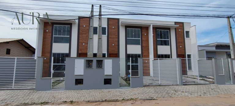 Imagem Sobrado com 3 Quartos à Venda, 100 m² em Meia Praia - Navegantes