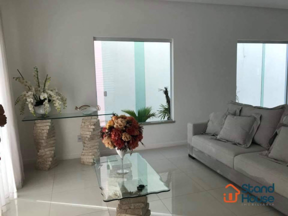 Imagem Casa com 3 Quartos à Venda, 207 m² em Conceição - Feira De Santana Imagem Casa com 3 Quartos à Venda, 207 m² em Conceição - Feira De Santana