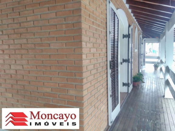 Imagem Sobrado com 4 Quartos à Venda, 300 m² em Centro - Caraguatatuba Imagem Sobrado com 4 Quartos à Venda, 300 m² em Centro - Caraguatatuba