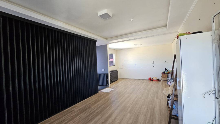 Imagem Casa com 2 Quartos à Venda, 440 m² em Costeira - Balneário Barra Do Sul Imagem Casa com 2 Quartos à Venda, 440 m² em Costeira - Balneário Barra Do Sul