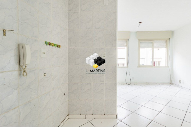 Imagem Imóvel com 1 Quarto à Venda, 27 m² em Jardim Leopoldina - Porto Alegre Imagem Imóvel com 1 Quarto à Venda, 27 m² em Jardim Leopoldina - Porto Alegre