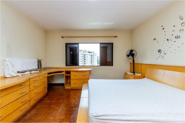 Imagem Casa com 3 Quartos à Venda, 230 m² em Jabaquara - São Paulo Imagem Casa com 3 Quartos à Venda, 230 m² em Jabaquara - São Paulo