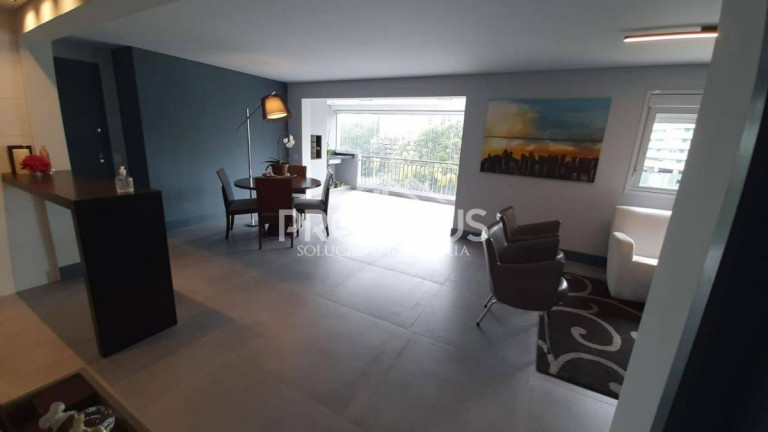 Imagem Apartamento com 3 Quartos à Venda, 127 m² em Jardim Caboré - São Paulo