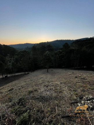 Terreno à Venda, 1.050 m² em Vale Encantado - Campos Do Jordão