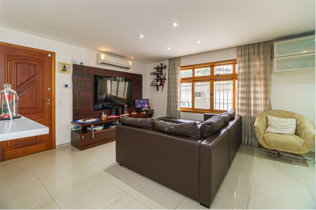 Imagem Casa com 4 Quartos à Venda, em Jardim Londrina - São Paulo Imagem Casa com 4 Quartos à Venda, em Jardim Londrina - São Paulo