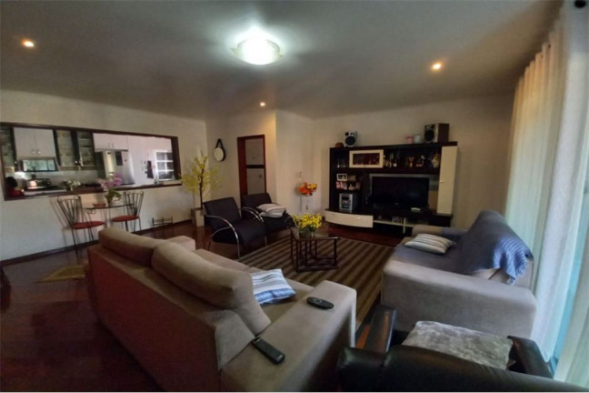 Imagem Casa com 3 Quartos à Venda, em Jardim Las Vegas - Santo André Imagem Casa com 3 Quartos à Venda, em Jardim Las Vegas - Santo André