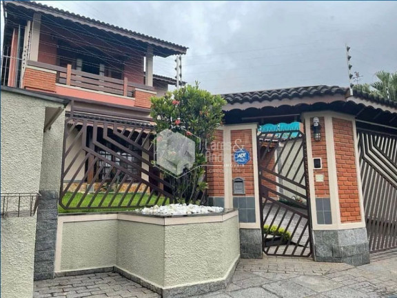 Sobrado com 4 Quartos à Venda, 333 m² em Vila Albertina - São Paulo