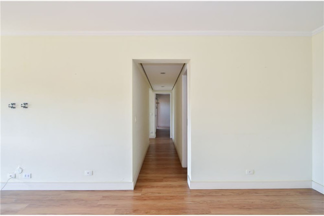 Imagem Imóvel com 3 Quartos à Venda, em Morumbi - São Paulo Imagem Imóvel com 3 Quartos à Venda, em Morumbi - São Paulo