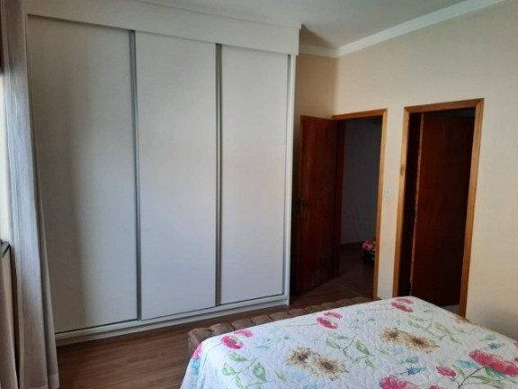 Imagem Casa com 2 Quartos à Venda, 250 m² em Jardim Residencial Vaughan - Sumaré Imagem Casa com 2 Quartos à Venda, 250 m² em Jardim Residencial Vaughan - Sumaré
