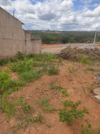 Imagem Casa com 3 Quartos à Venda, em Interlagos - Montes Claros Imagem Casa com 3 Quartos à Venda, em Interlagos - Montes Claros