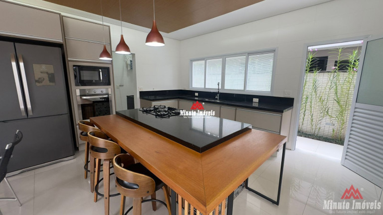 Casa com 3 Quartos à Venda, 330 m² em Riviera - Bertioga