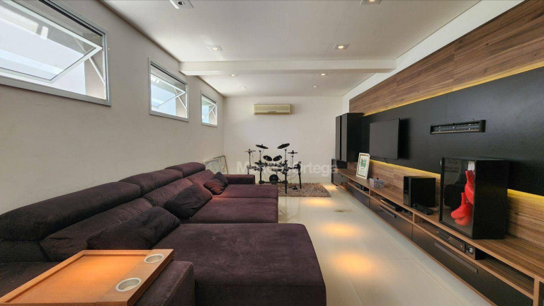 Imagem Casa com 4 Quartos à Venda, 380 m² em Condomínio Alphaville Nova Esplanada - Votorantim Imagem Casa com 4 Quartos à Venda, 380 m² em Condomínio Alphaville Nova Esplanada - Votorantim