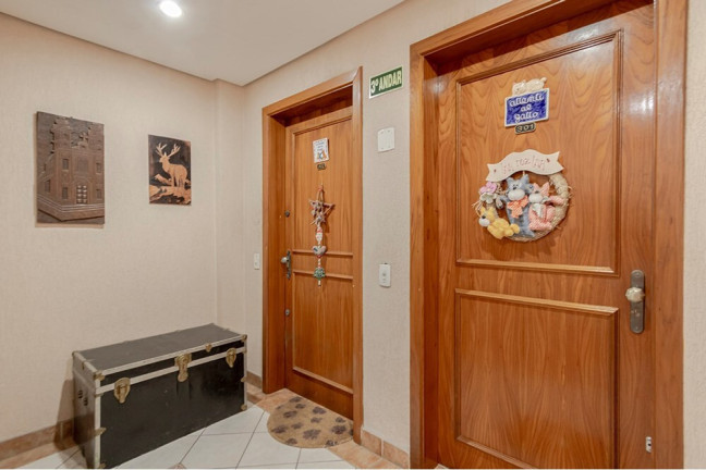 Imagem Apartamento com 3 Quartos à Venda, 125 m² em Jardim Planalto - Porto Alegre Imagem Apartamento com 3 Quartos à Venda, 125 m² em Jardim Planalto - Porto Alegre