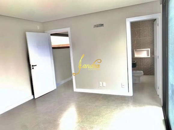 Imagem Sobrado com 4 Quartos à Venda, 300 m² em Centro - Xangri-la