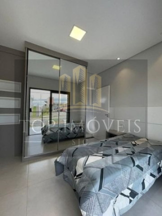 Imagem Sobrado com 4 Quartos à Venda, 2.600 m² em Bandeira Branca - Jacareí