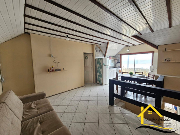 Imagem Casa com 5 Quartos à Venda, 300 m² em Centro - Balneário Barra Do Sul Imagem Casa com 5 Quartos à Venda, 300 m² em Centro - Balneário Barra Do Sul