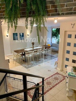 Imagem Sobrado com 4 Quartos à Venda, 465 m² em Fazenda - Itajaí Imagem Sobrado com 4 Quartos à Venda, 465 m² em Fazenda - Itajaí