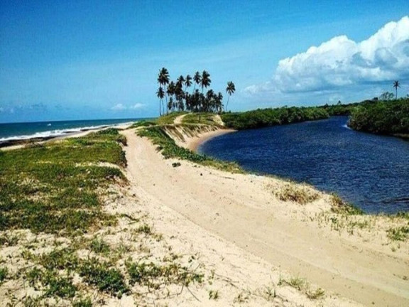 Casa com 4 Quartos à Venda, 1.000 m² em Barra Do Jacuípe - Camaçari
