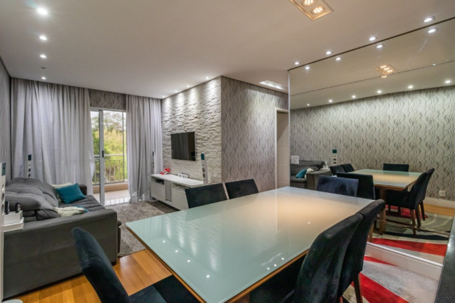 Imóvel com 3 Quartos à Venda, 80 m² em Jardim Tupanci - Barueri