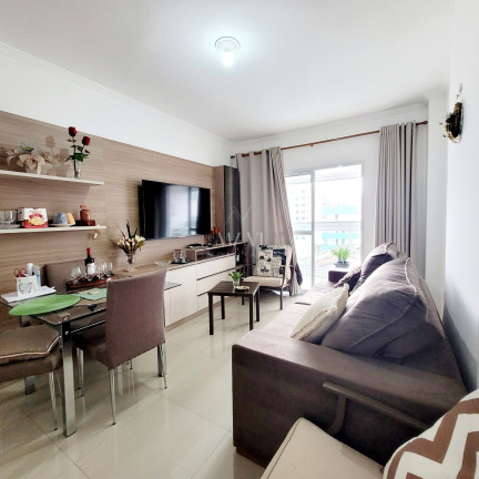 Imagem Apartamento com 2 Quartos à Venda, 70 m² em Aviação - Praia Grande